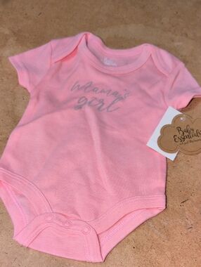 NEW ♡ Baby Essentials Pink "Mama's Girl" Onesie Size 3M